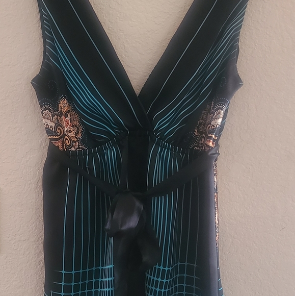 Good condition blouse - Picture 2 of 2